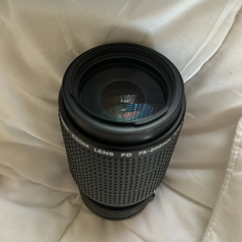 Canon FD lens 70-200mm f/4